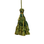 ROUND KEY TASSEL 222 COL: 504 (240MM)