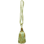 TASSEL DGQ COL: GREEN (496MM)